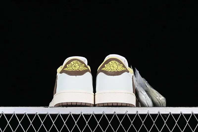 All categories Air Jordan Jordan series basketball shoes Air Jordan 1 Low Travis Scott x Air Jordan 1 Low OG AJ1 Joe 1 undercut low DM7866-603
